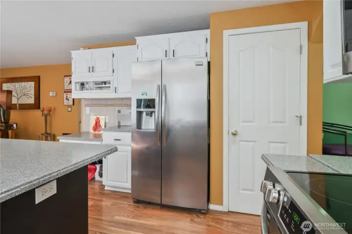 Kitchen & Pantry
