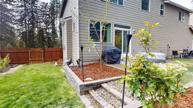 Stairs to side yard