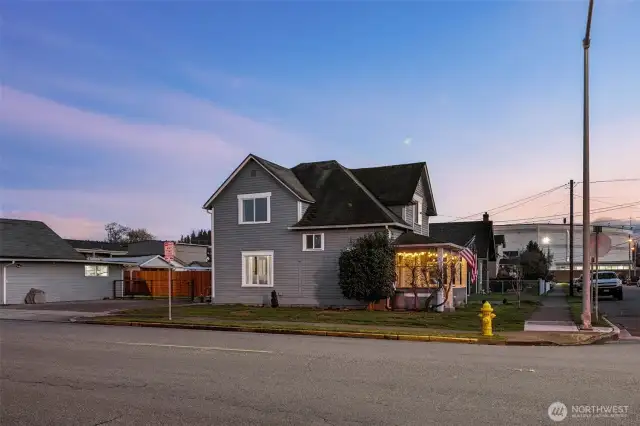 Curbside Perspective from 7th Showing Home and Workshop