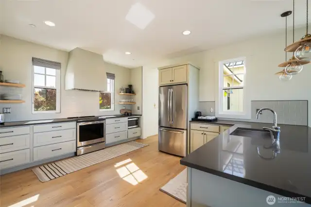Kitchen w/ stainless appliances