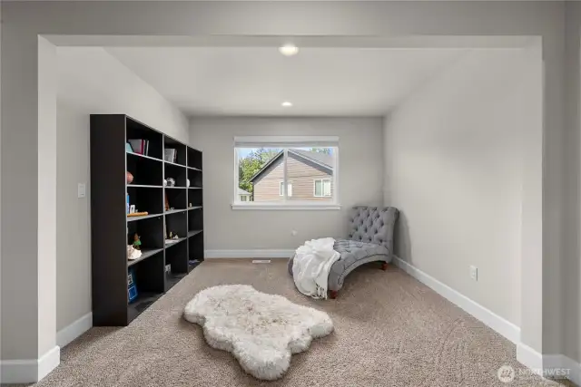 Comfy landing with versatile uses.