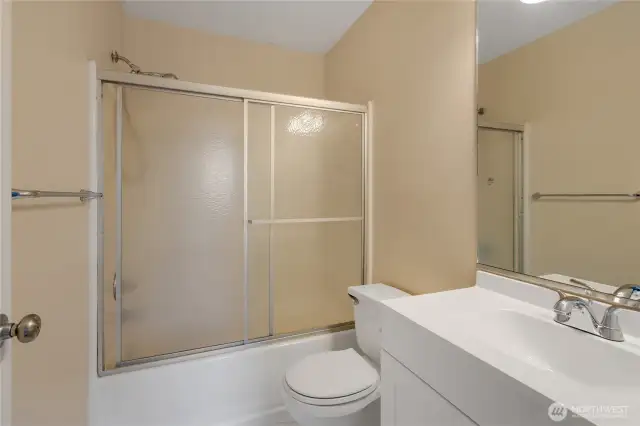 Main Guest bath upstairs