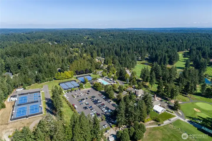 Aerial view of Canterwood community