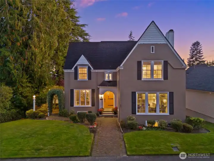 A rare opportunity to own of one Aberdeen's historic homes in Broadway Hill.