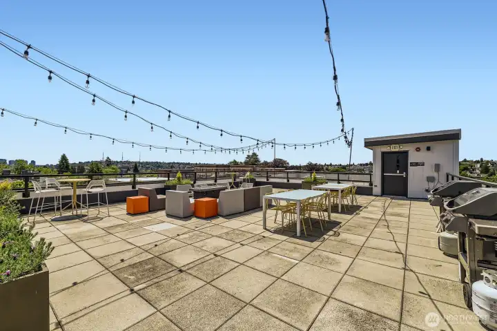 Rooftop Deck