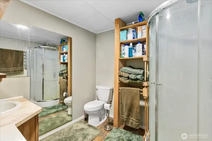 3/4 Bathroom