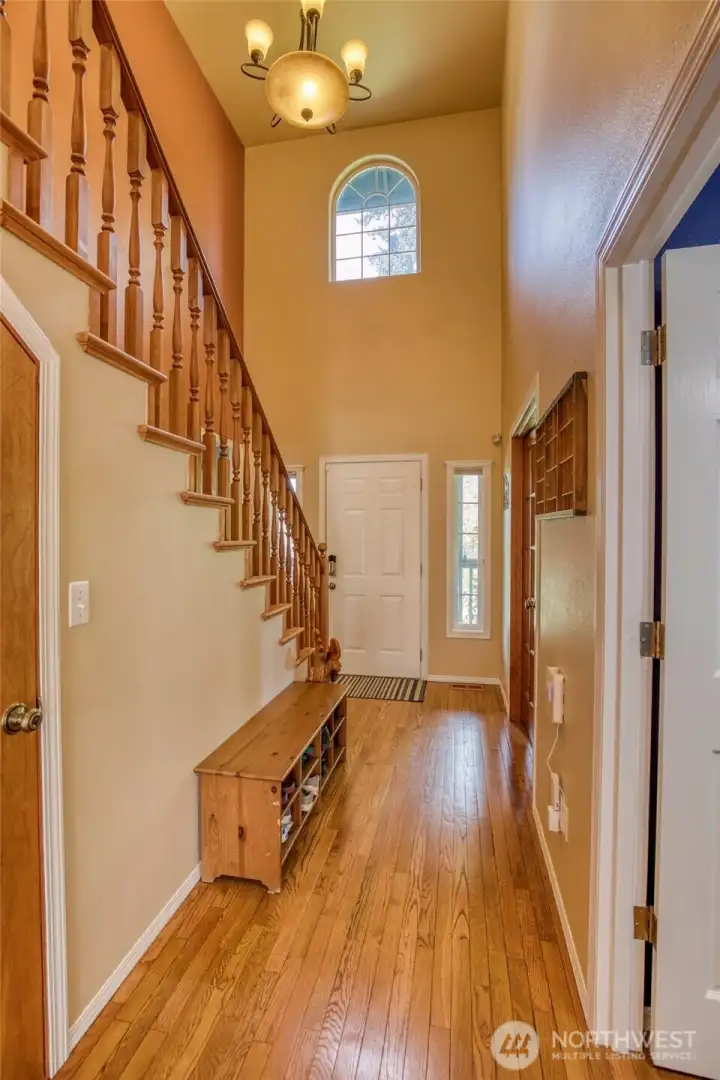 Hallway from front entrance.