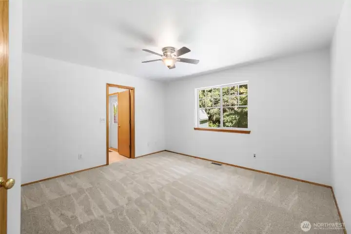 Primary bedroom on main. Primary bedroom on main.