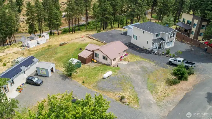 Located in area of Sunlight Waters with lots of new homes.