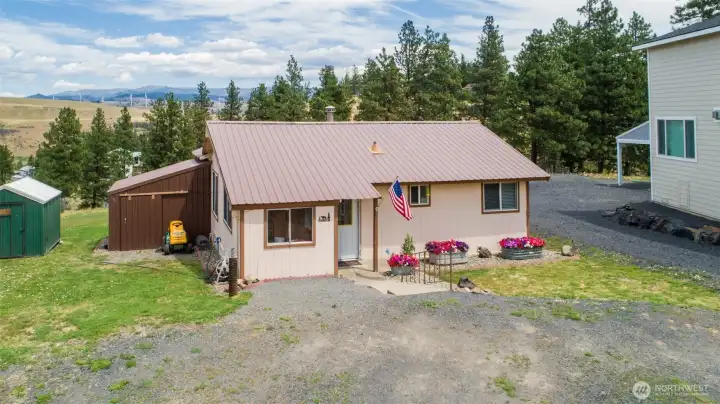 Small but efficient, this one bed with a bonus room is move in ready.