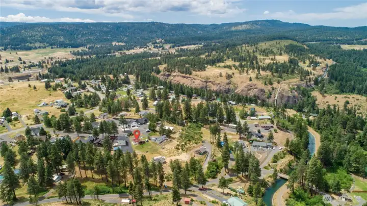 Drone shot showing the location within Sunlight Waters.
