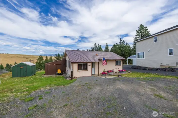 Come enjoy sunny Kittitas County.