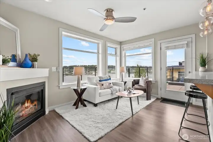 Open plan to living room and kitchen