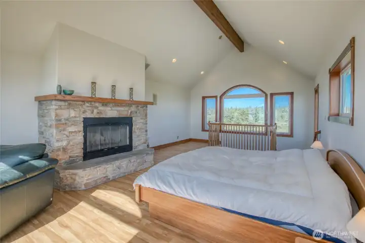3rd-level Bonus Room w/ the stunning wood-burning fireplace. 3rd-level Bonus Room w/ the stunning wood-burning fireplace.