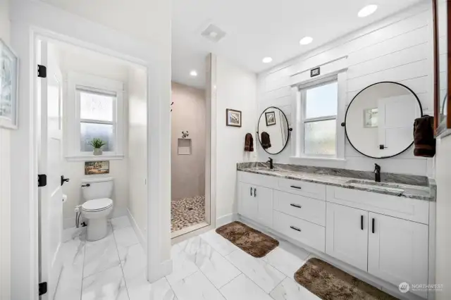 Primary suite bathroom with Marble Floors