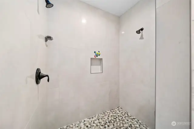 Primary suite dual walk in shower