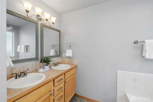 5 Piece Bathroom