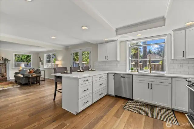 Open concept - living/dining with oversized peninsula.