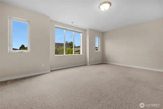 Rec room, office, gym craft room, whatever you choose here's the space to do that!