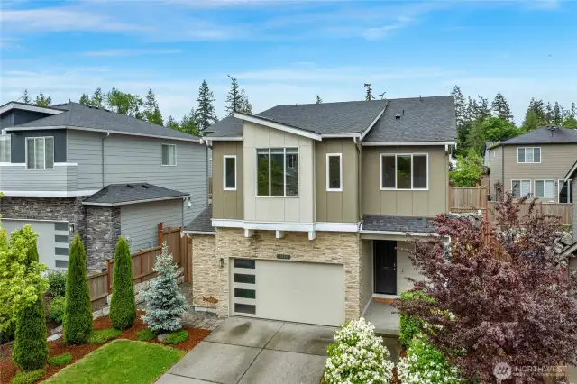 This home has so much to offer besides looking super cool!
