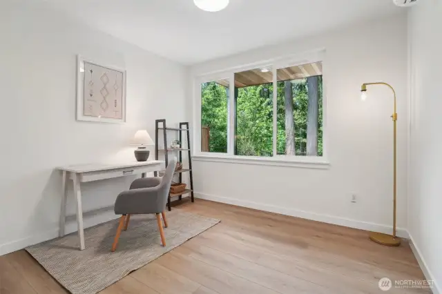 Photos of staged unit, 20313A