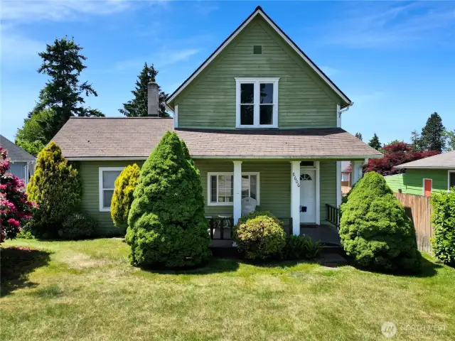 A timeless Folk Victorian full of charm and potential—set on a spacious lot with room to grow, this classic beauty is ready for its next chapter.