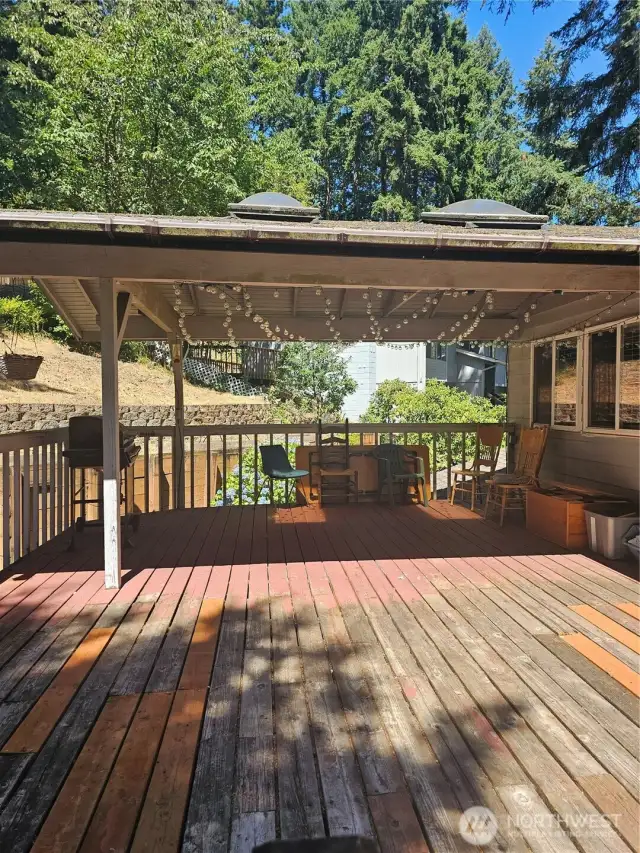 Deck