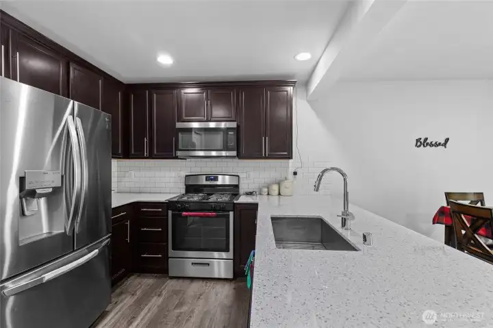 kitchen with quartz counter top
