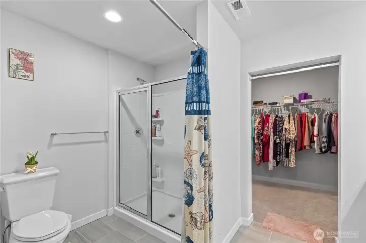 bathroom off primary with walk-in closet