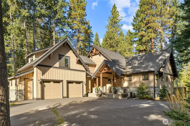 Welcome to 1020 Larkspur Loop