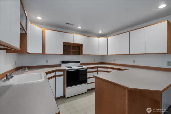 2nd kitchen on lower level