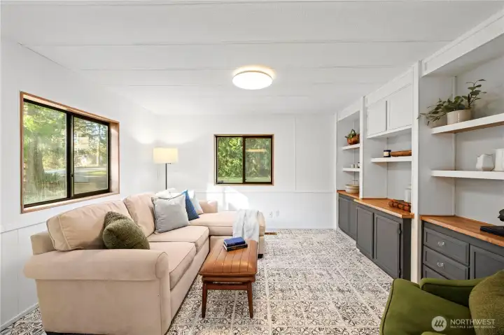 Beautifully finished extra living, office or flex space.