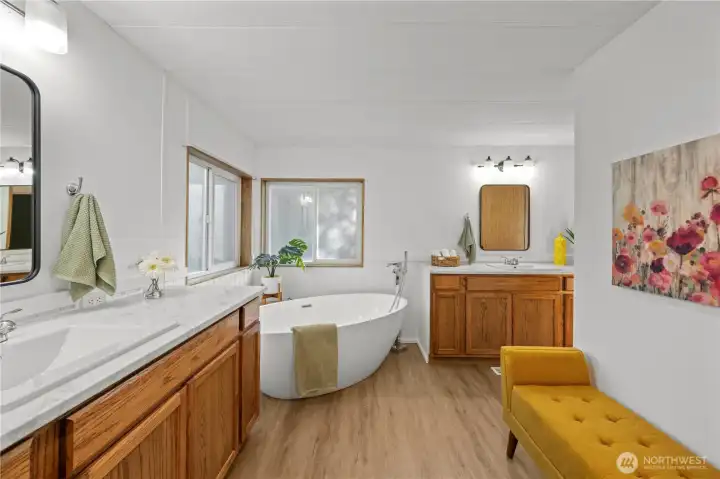 Huge, newly updated main bathroom with space to spread out.