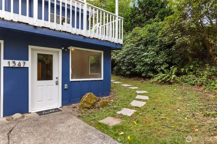 Lower unit can be access from both sides of the home.