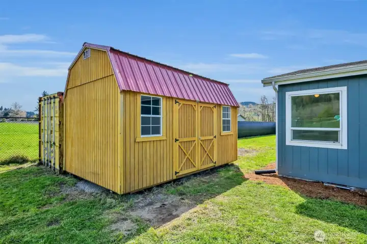 Storage Shedd & Storage Container.