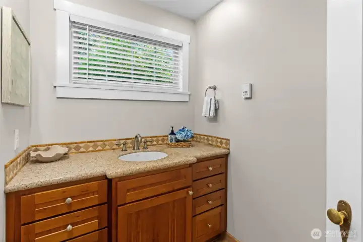 1/2 bath off laundry