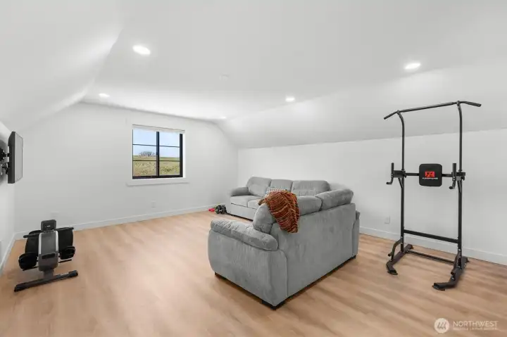 Bonus Room