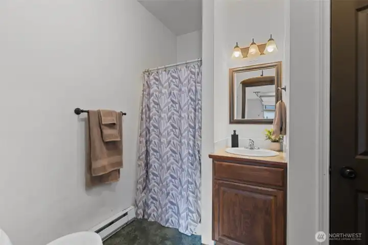 Shop 3/4 bath Shop 3/4 bath