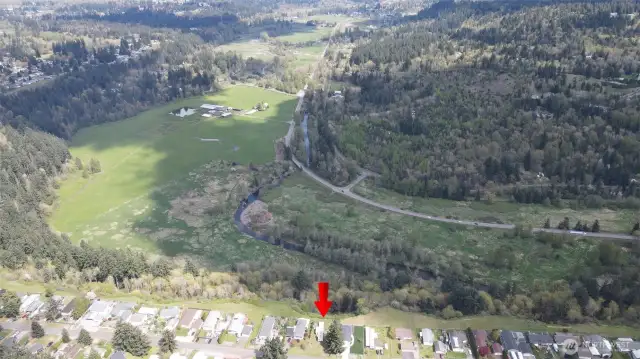 Zoomed-out and looking good—great view from above!