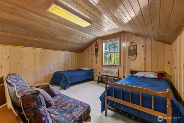 Bunk room or third bedroom.