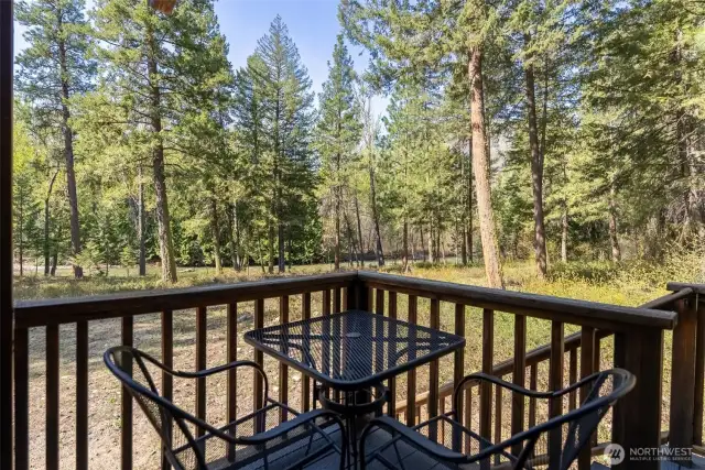 Coffee. Conversation. Forest Views.  Step right outside the bedroom onto your private deck nook—perfect for morning coffee, reading in the shade, or winding down to birdsong and pine-scented breezes.