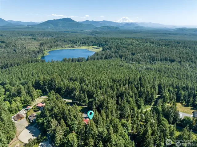Overview to Mt Rainier