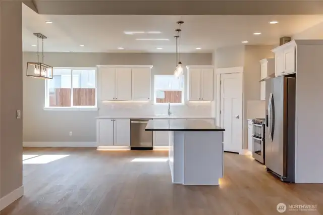 Kitchen and dining area of like home