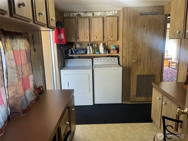 Office/Utility.