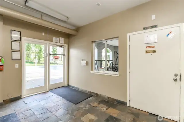 Entrance/Lobby Clubhouse Gym and Hottub