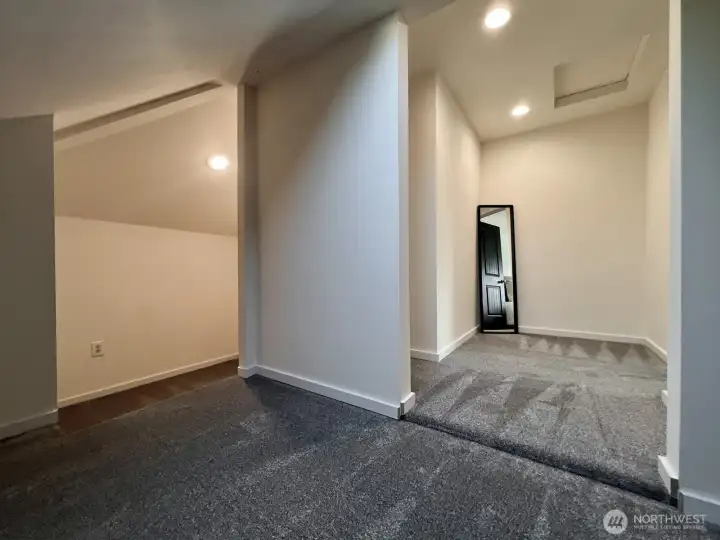 Primary Bedroom Closet