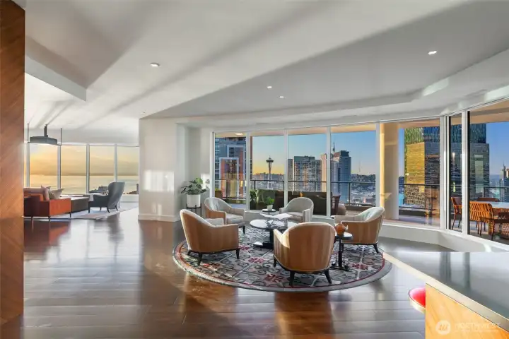 Escala PH101! Elevation, views, materials; the curation of spaces. Perfect.