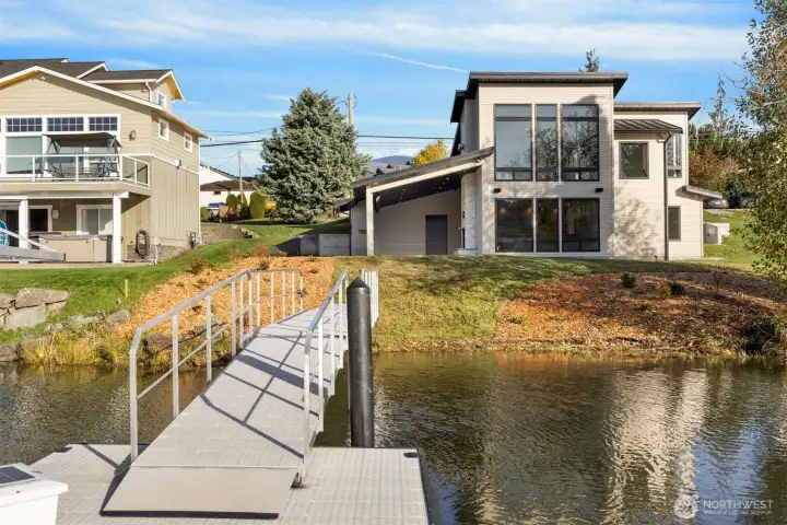 Another view  of the new dock with aluminum railings.