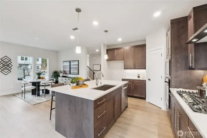 For representation only.  Features, colors, and selections may differ from photograph. See site agent for details.