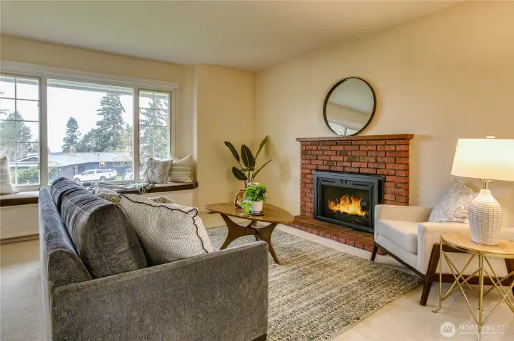 Living room w/ gas fireplace